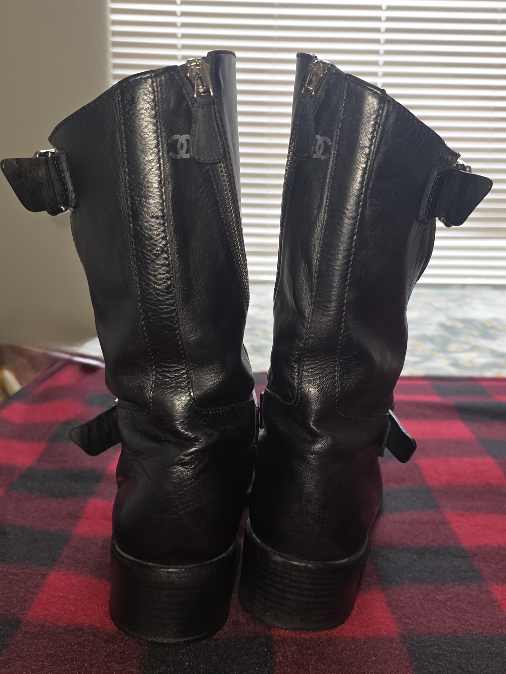 Authentic Chanel Black Leather Logo Buckle Biker Moto Boots EU 40 US 9 - 9.5 - Picture 12 of 14